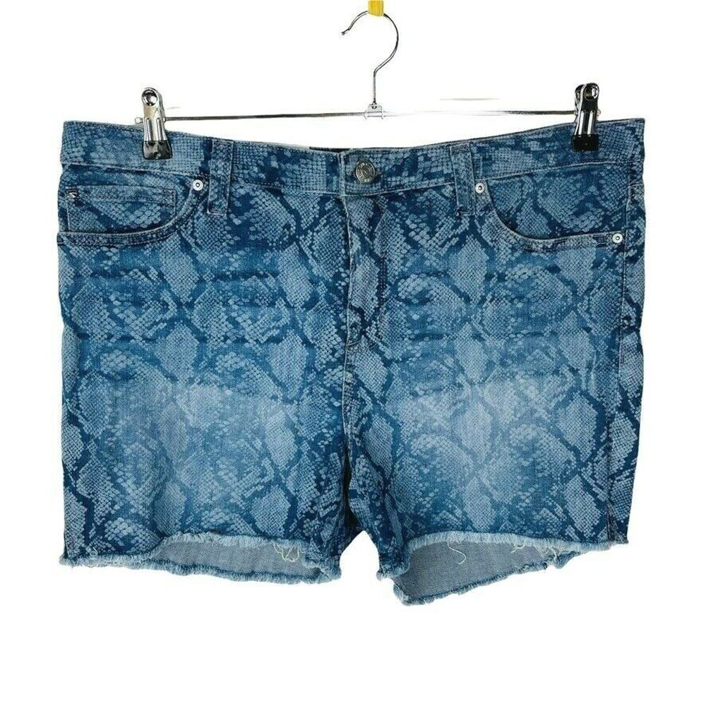 New Seven7 Womans Sz 16 Plus Denim Shorts Blue Stretch Pockets Animal NWT